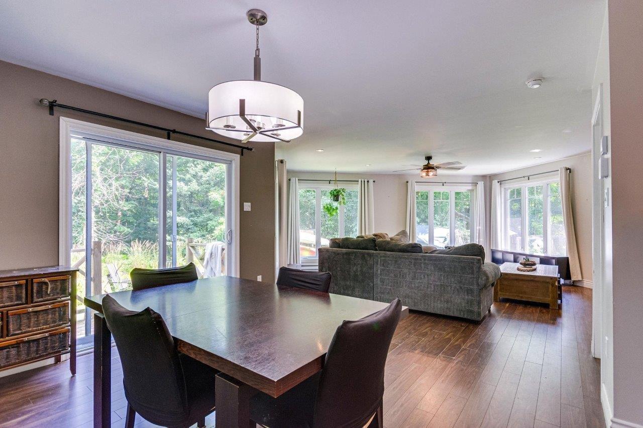 









51


Rue des Poiriers

,
Cantley,




QC
J8V3R5

