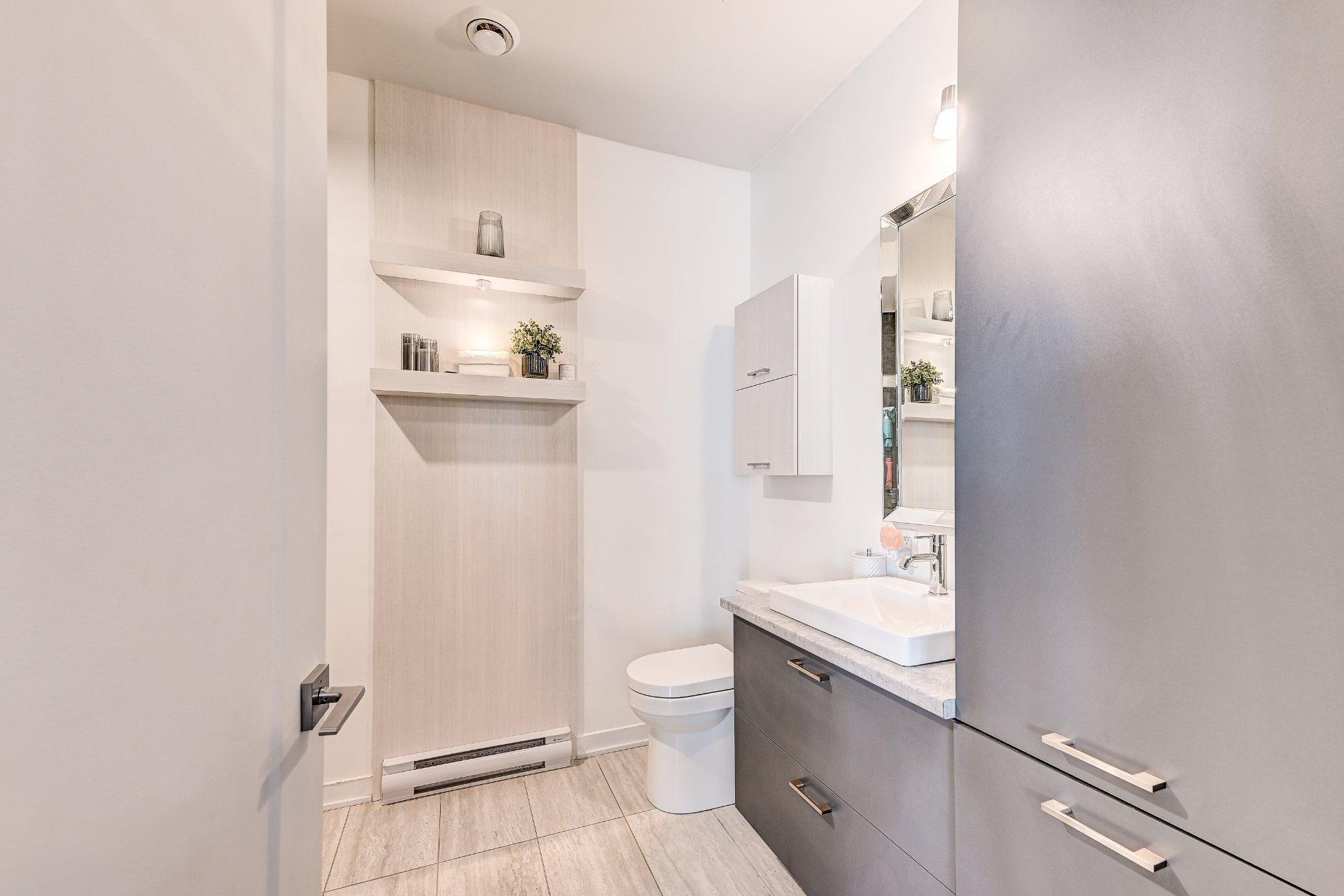 









9175


Rue Lennon

, 603,
Brossard,




QC
J4Y0S3

