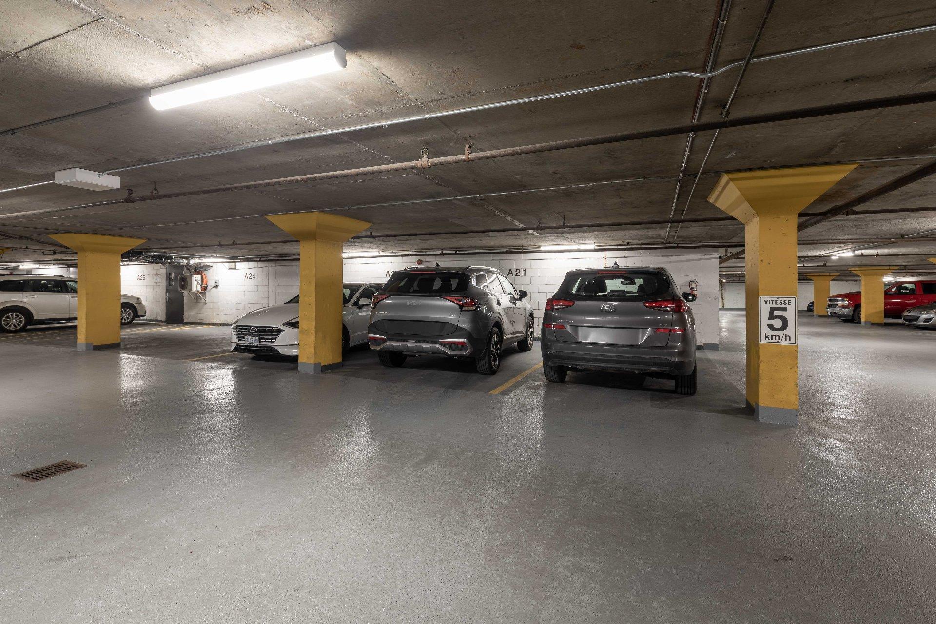 









295


Boul. St-Joseph

, 404,
Gatineau (Hull),




QC
J8Y3Y5

