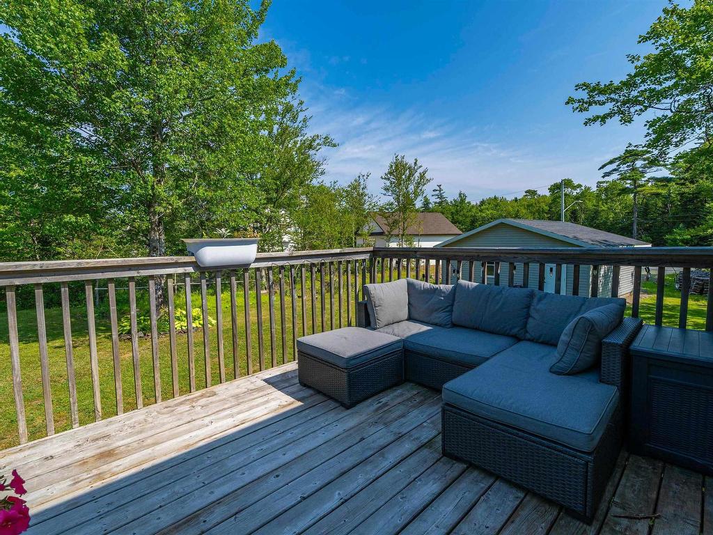 












6 Norman Boulevard

,
Hammonds Plains,




NS
B4B 1N5


