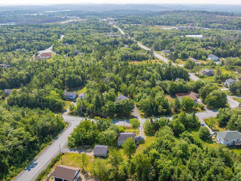 












6 Norman Boulevard

,
Hammonds Plains,




NS
B4B 1N5

