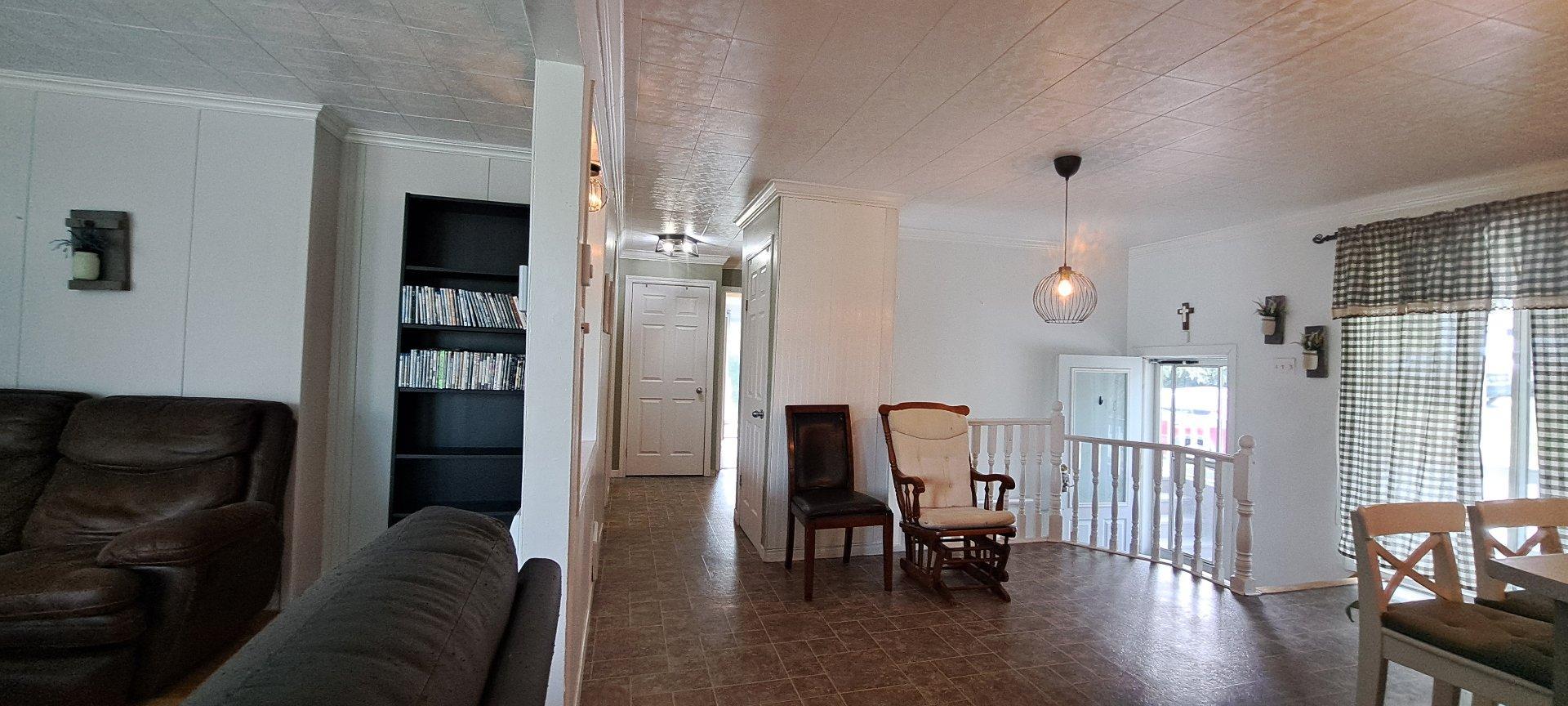 









312


Ch. de la Rivière-Gatineau

,
Sainte-Thérèse-de-la-Gatineau,




QC
J0X2X0

