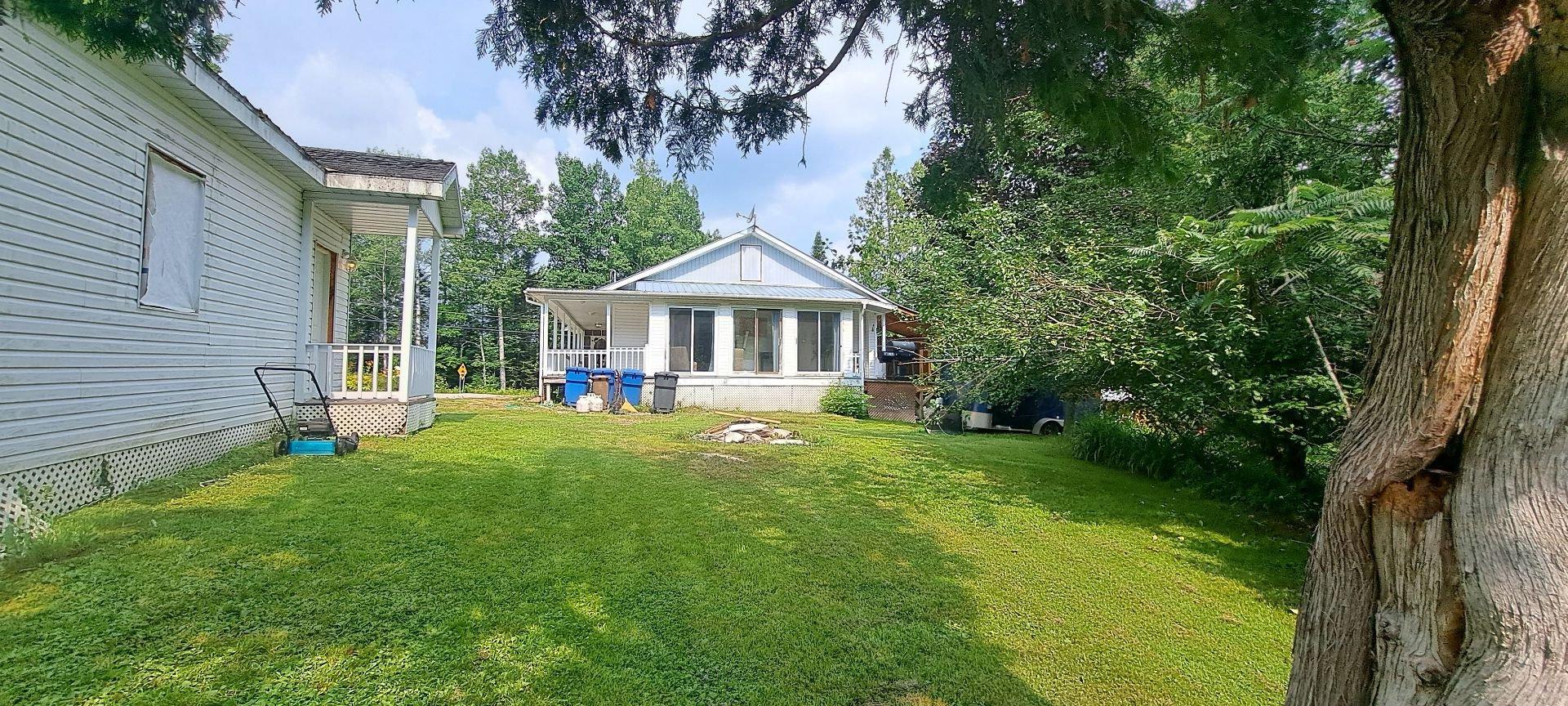 









312


Ch. de la Rivière-Gatineau

,
Sainte-Thérèse-de-la-Gatineau,




QC
J0X2X0


