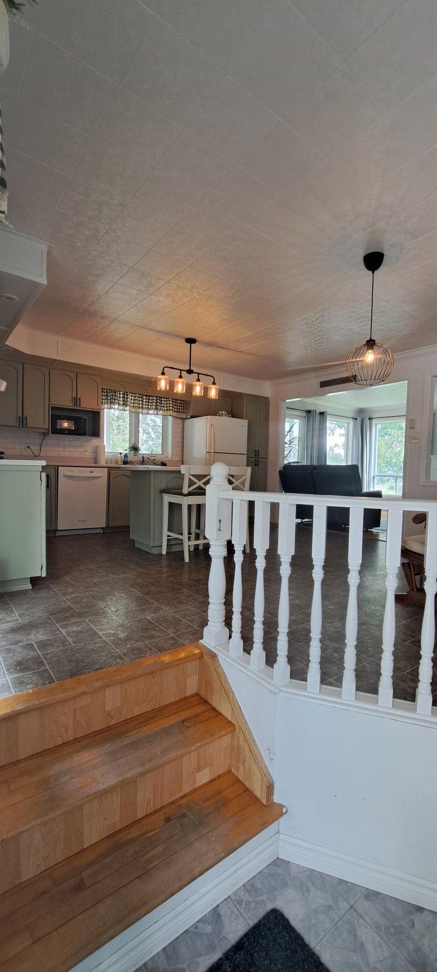 









312


Ch. de la Rivière-Gatineau

,
Sainte-Thérèse-de-la-Gatineau,




QC
J0X2X0

