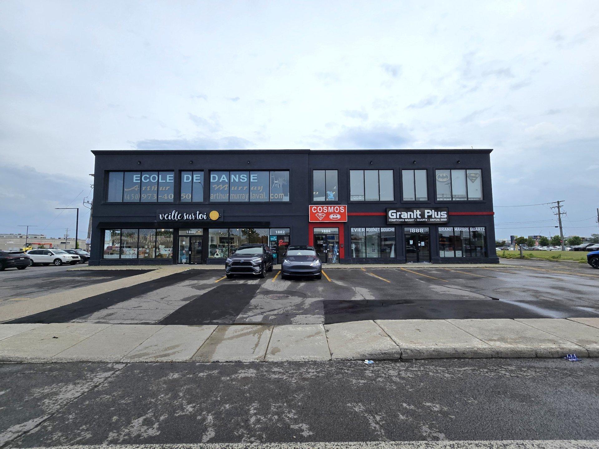 









1888


Boul. St-Martin O.

,
Laval (Chomedey),




QC
H7S1M9

