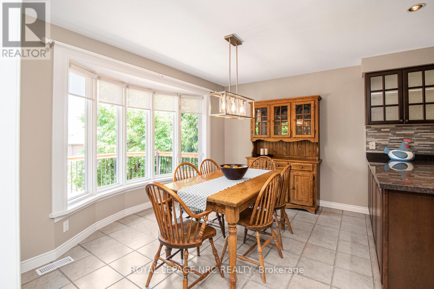 












149 DORCHESTER DRIVE

,
Grimsby,




Ontario
L3M5J9

