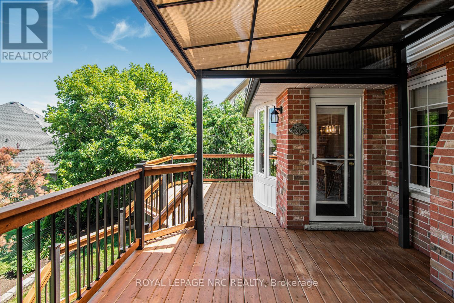 












149 DORCHESTER DRIVE

,
Grimsby,




Ontario
L3M5J9


