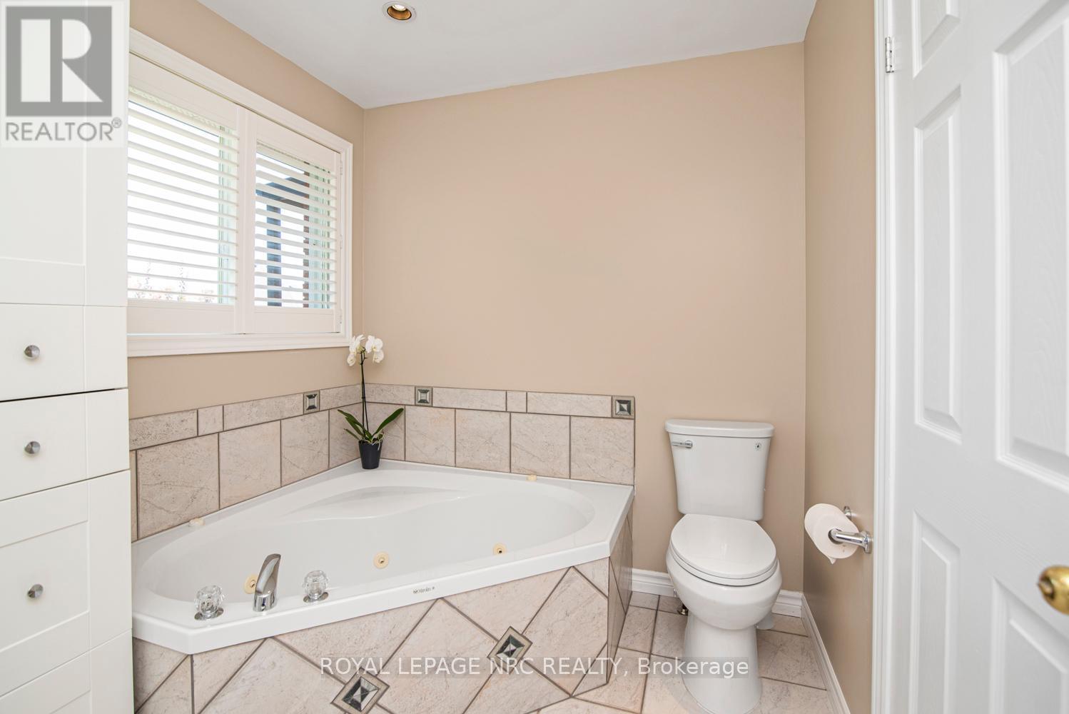 












149 DORCHESTER DRIVE

,
Grimsby,




Ontario
L3M5J9

