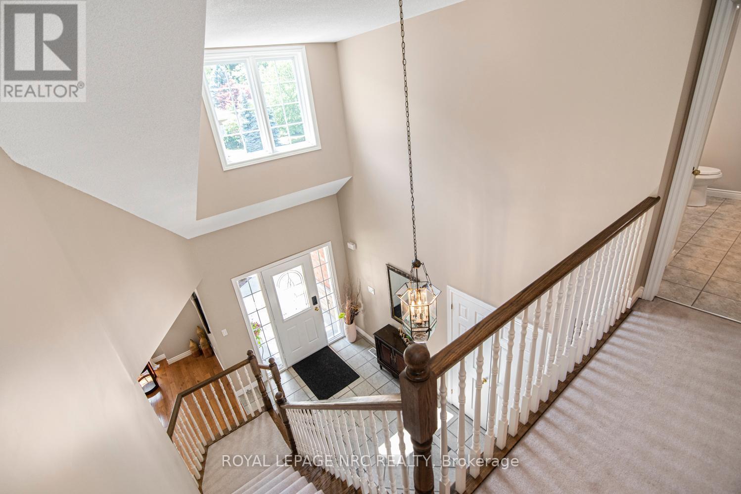 












149 DORCHESTER DRIVE

,
Grimsby,




Ontario
L3M5J9

