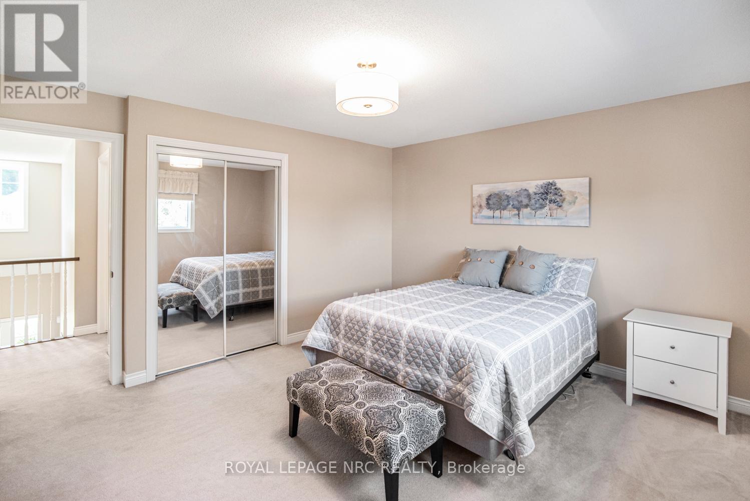 












149 DORCHESTER DRIVE

,
Grimsby,




Ontario
L3M5J9

