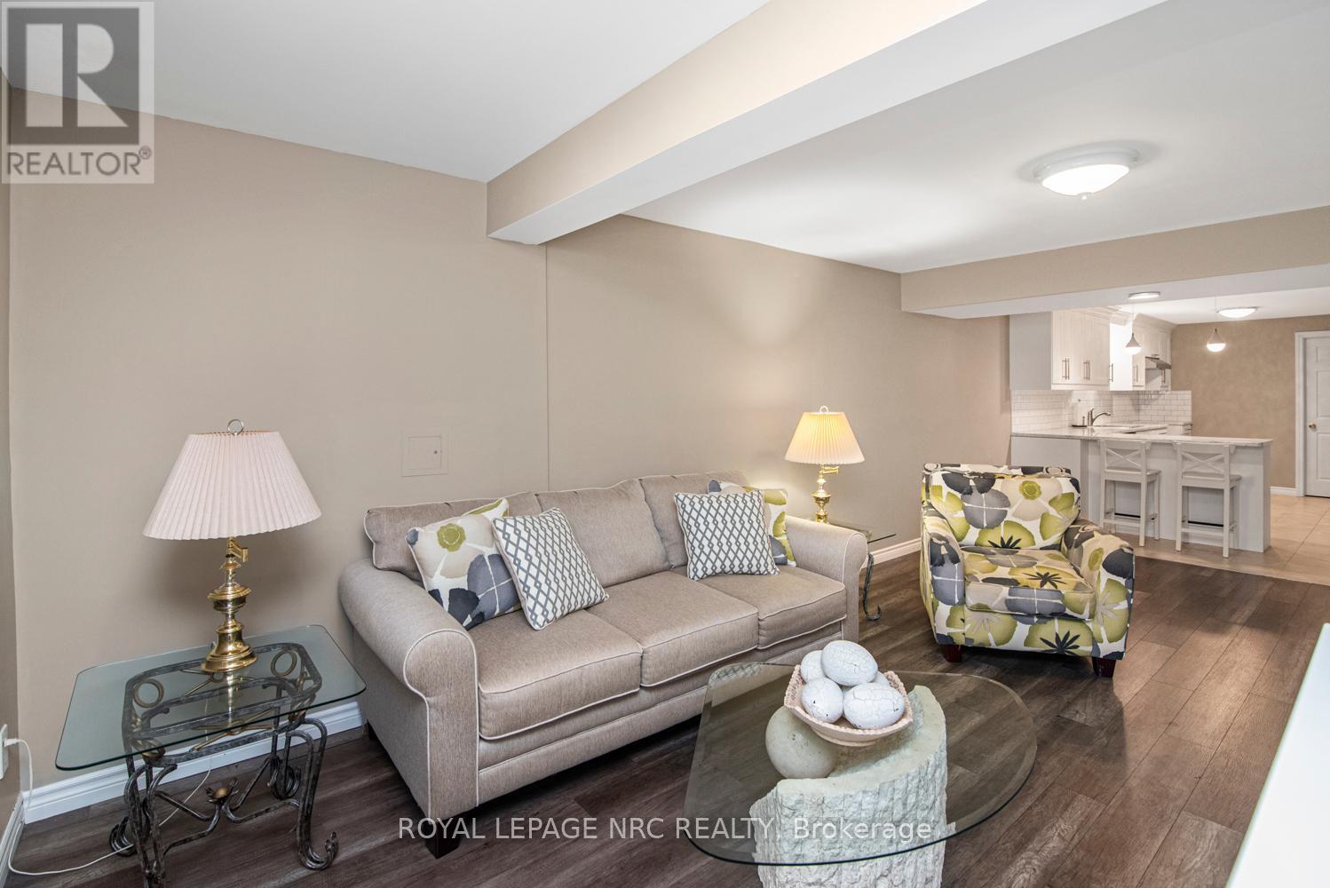 












149 DORCHESTER DRIVE

,
Grimsby,




Ontario
L3M5J9

