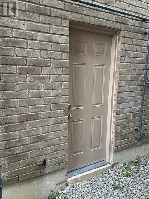 












LOWER - 5460 OSCAR PETERSON BOULEVARD

,
Mississauga,




Ontario
L5M0N1

