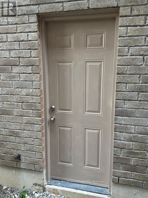 












LOWER - 5460 OSCAR PETERSON BOULEVARD

,
Mississauga,




Ontario
L5M0N1

