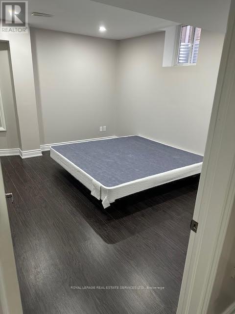 












LOWER - 5460 OSCAR PETERSON BOULEVARD

,
Mississauga,




Ontario
L5M0N1

