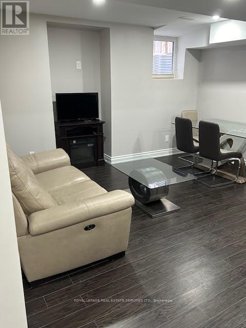 












LOWER - 5460 OSCAR PETERSON BOULEVARD

,
Mississauga,




Ontario
L5M0N1

