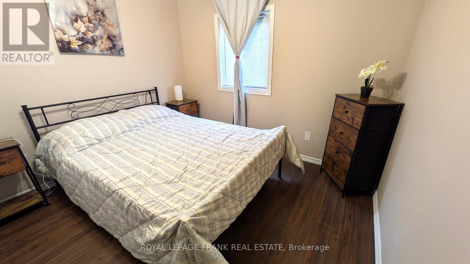 












2171 ST. OLA ROAD

,
Tudor and Cashel (Cashel Ward),




Ontario
K0L1W0

