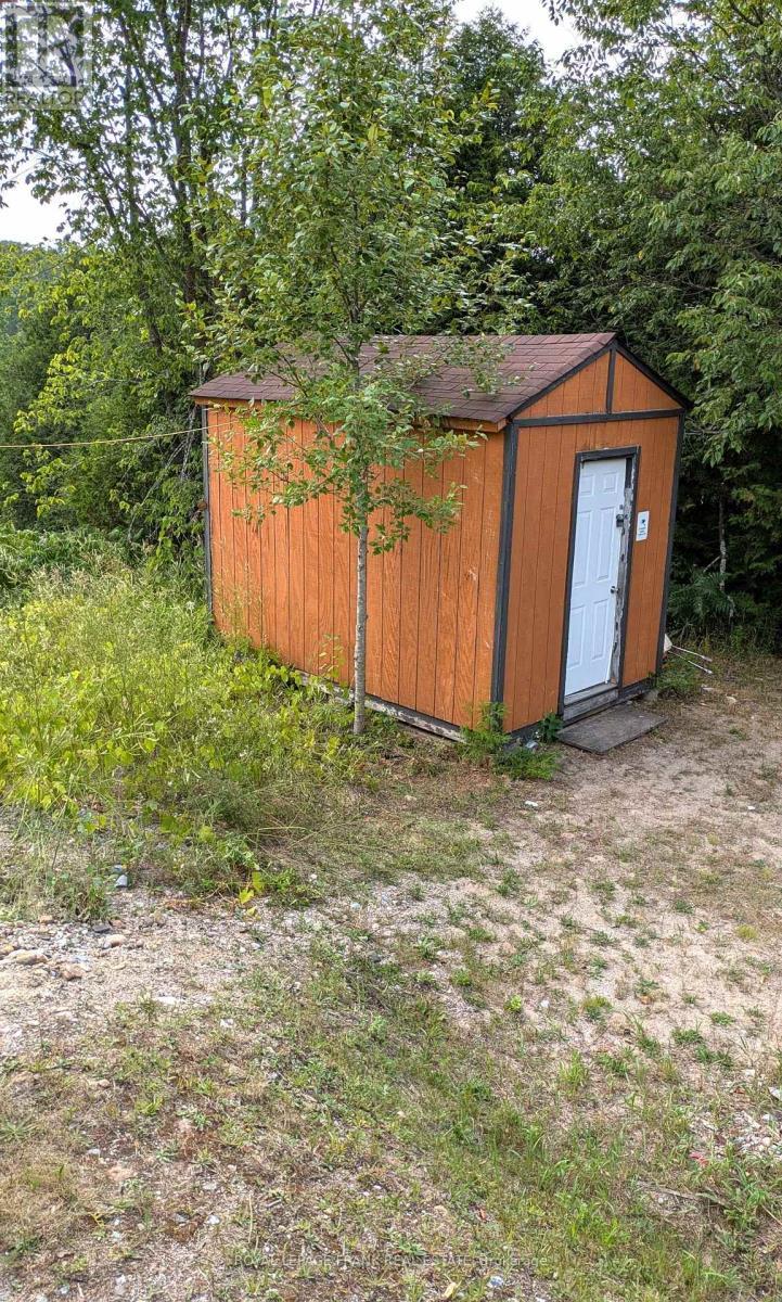 












2171 ST. OLA ROAD

,
Tudor and Cashel (Cashel Ward),




Ontario
K0L1W0

