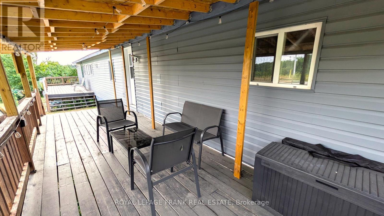












2171 ST. OLA ROAD

,
Tudor and Cashel (Cashel Ward),




Ontario
K0L1W0

