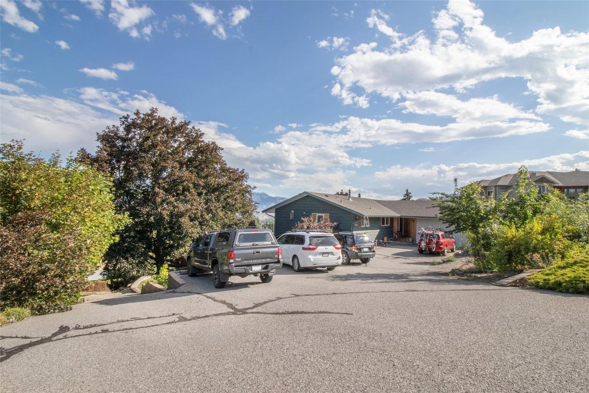 









2741


Sugosa

Place,
West Kelowna,




BC
V4T 2X3


