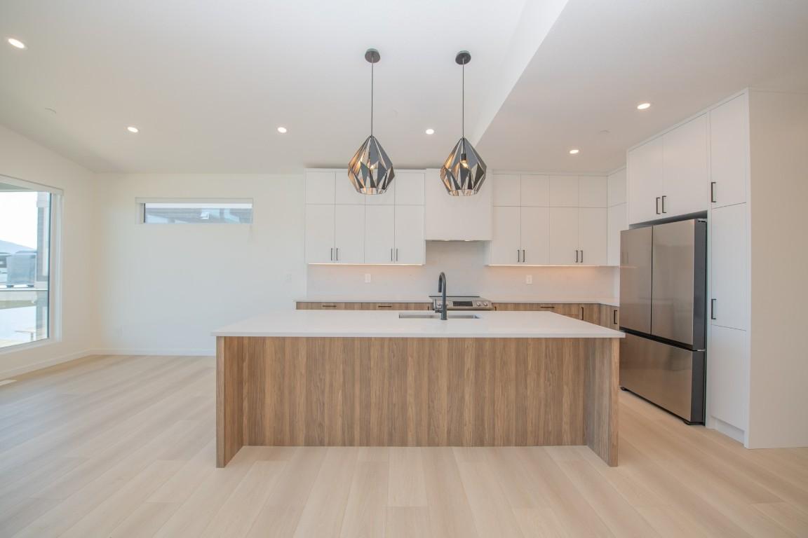 









8820


Oxford

Road,
Vernon,




BC
V1H 2K8


