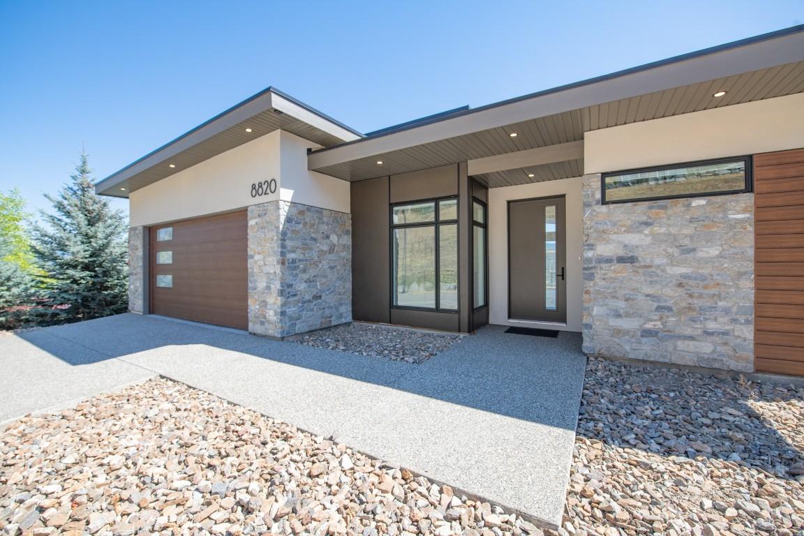 









8820


Oxford

Road,
Vernon,




BC
V1H 2K8

