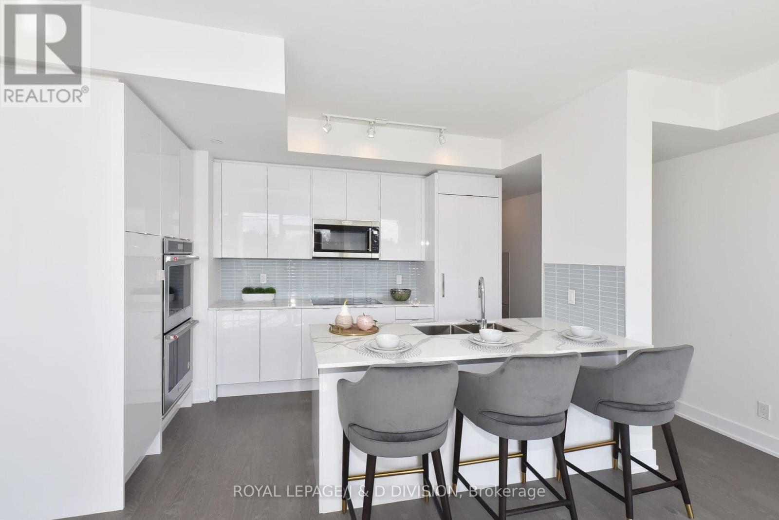 












309 - 181 BEDFORD ROAD

,
Toronto,




Ontario
M5R3P8

