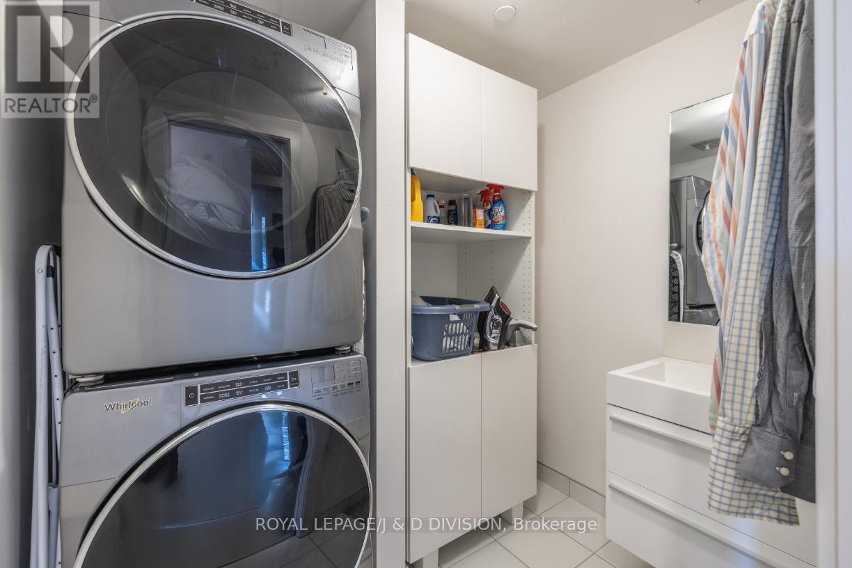












309 - 181 BEDFORD ROAD

,
Toronto,




Ontario
M5R3P8

