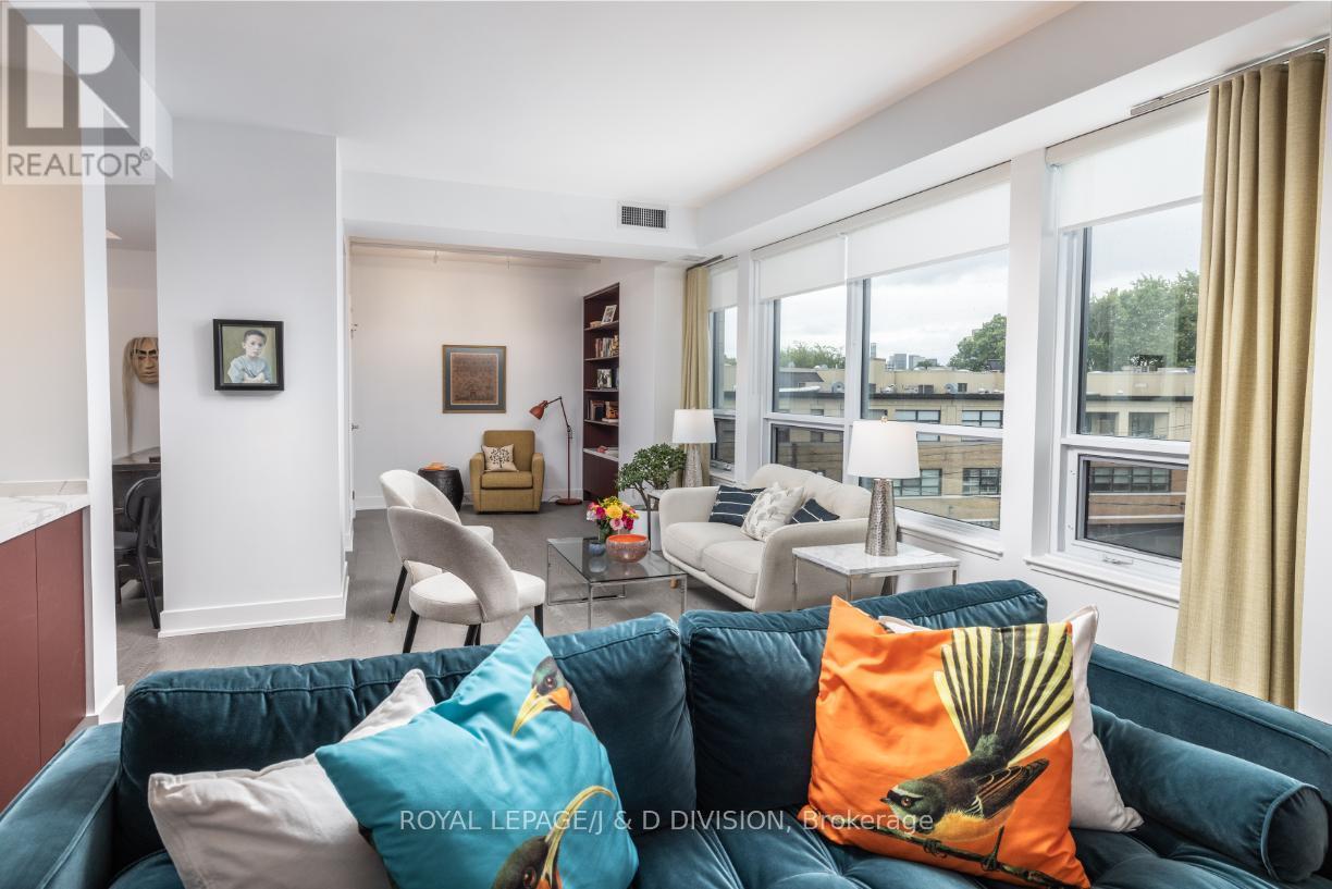 












309 - 181 BEDFORD ROAD

,
Toronto,




Ontario
M5R3P8


