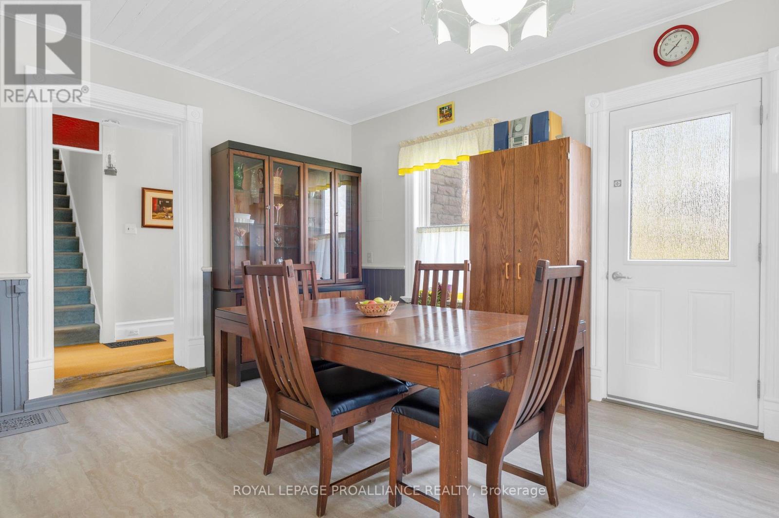 












39 PALMATEER ROAD

,
Tweed (Hungerford (Twp)),




Ontario
K0K3J0


