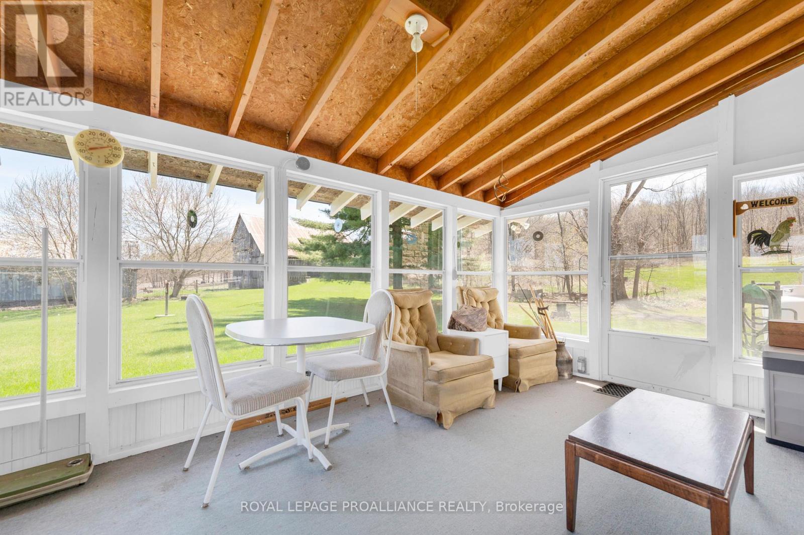 












39 PALMATEER ROAD

,
Tweed (Hungerford (Twp)),




Ontario
K0K3J0

