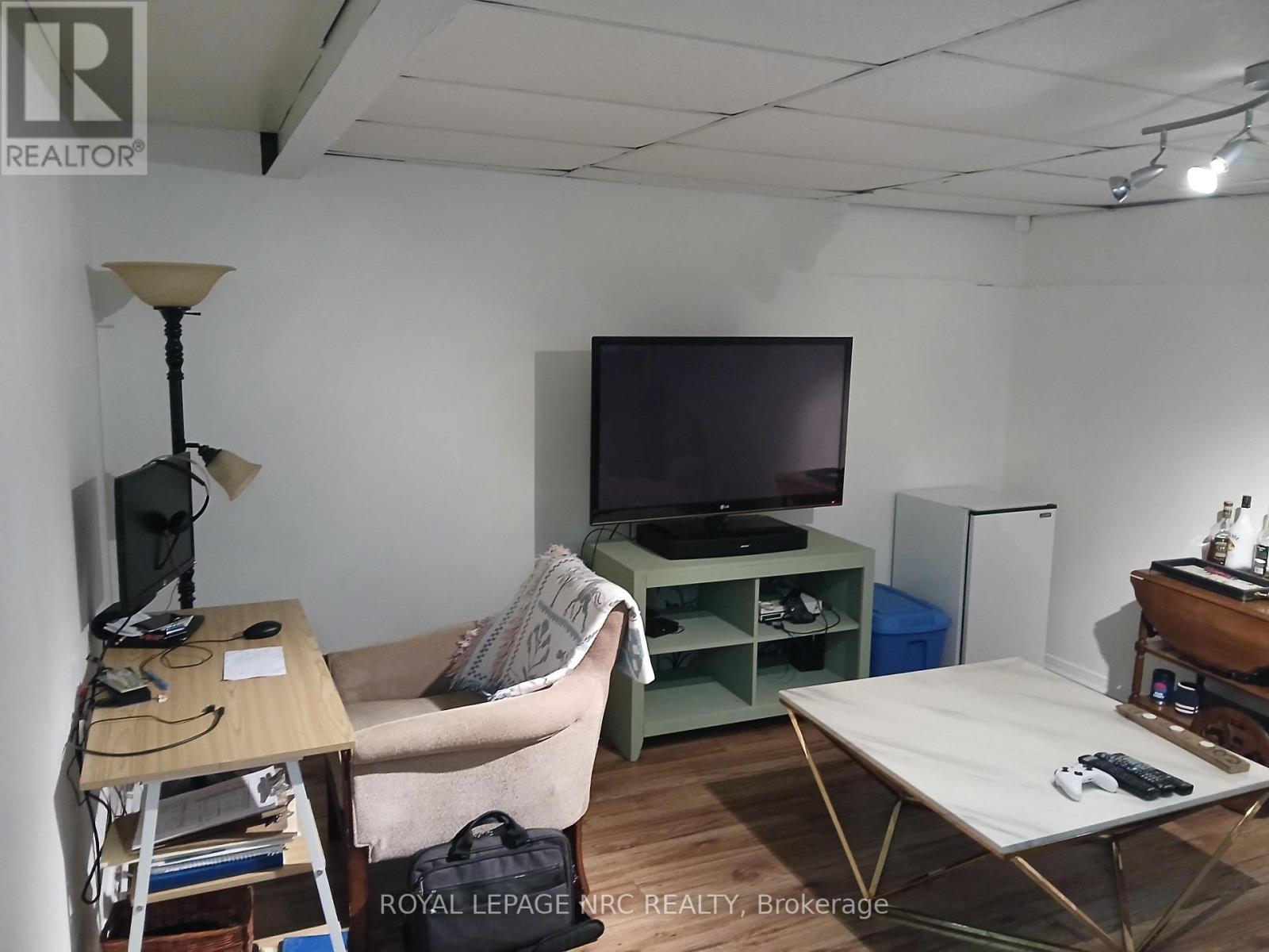 












31 - 302 VINE STREET

,
St. Catharines (Carlton/Bunting),




Ontario
L2M7M6

