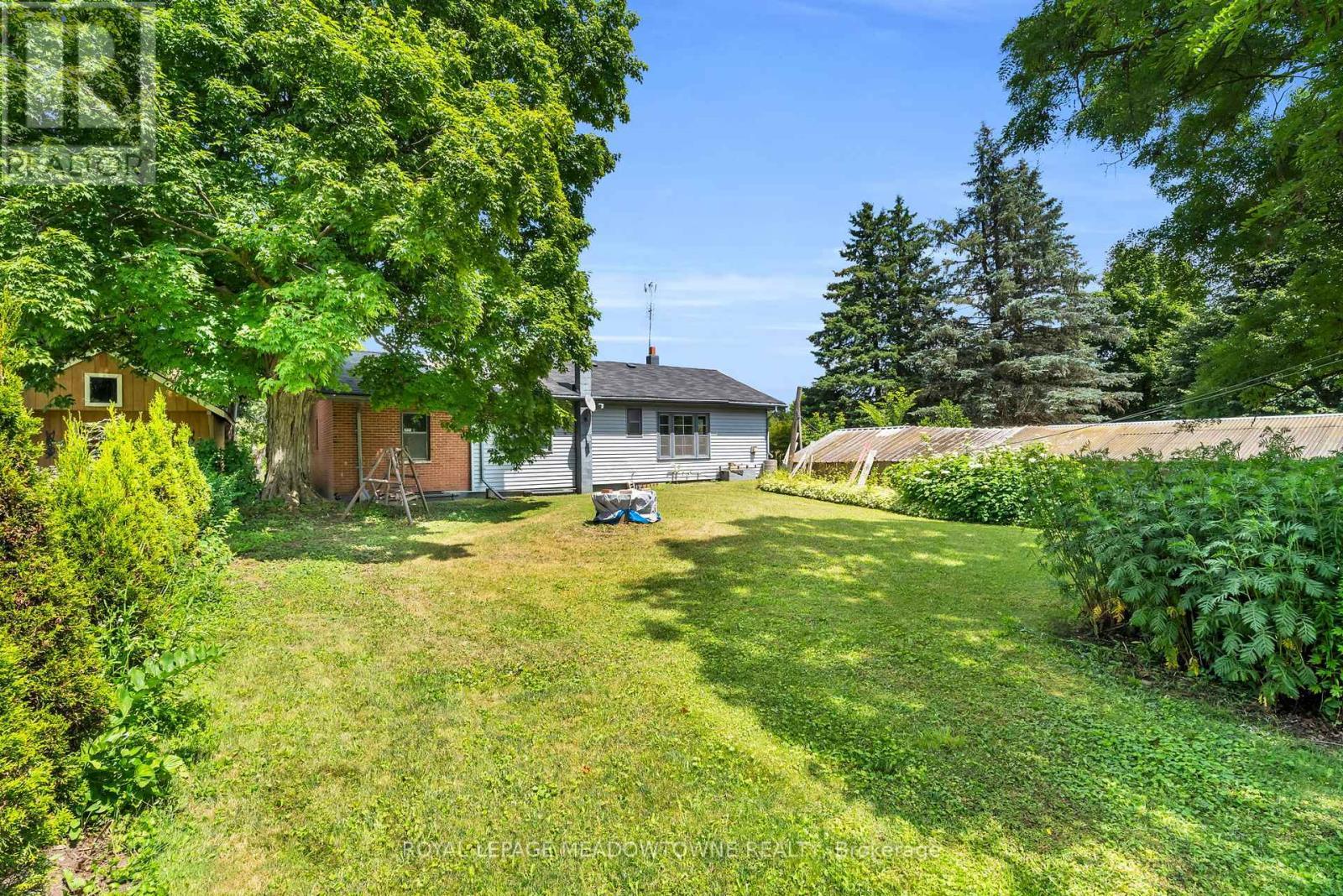 












9483 WELLINGTON RD 124

,
Erin,




Ontario
N0B1T0

