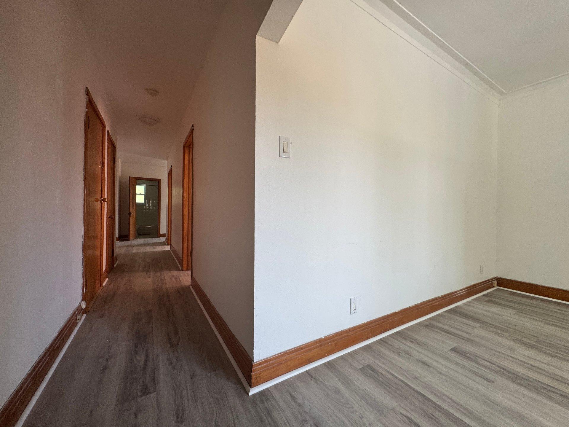 









1292


Rue Rolland

,
Montréal (Verdun/Île-des-Soeurs),




QC
H4H2G4

