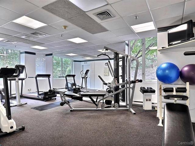 









1080


Rue St-Mathieu

, 802,
Montréal (Ville-Marie),




QC
H3H2S8

