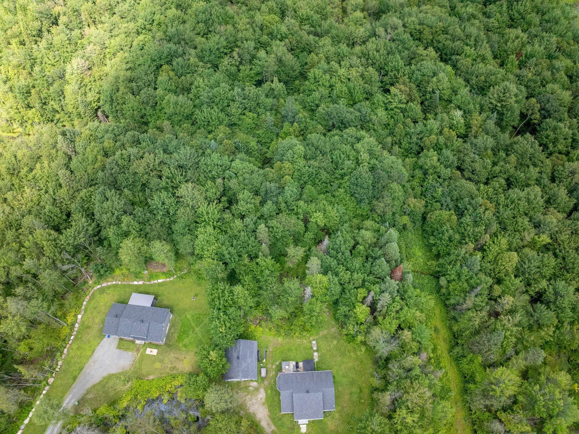 












Rue Aramis

,
Saint-Colomban,







QC
J5K2K9

