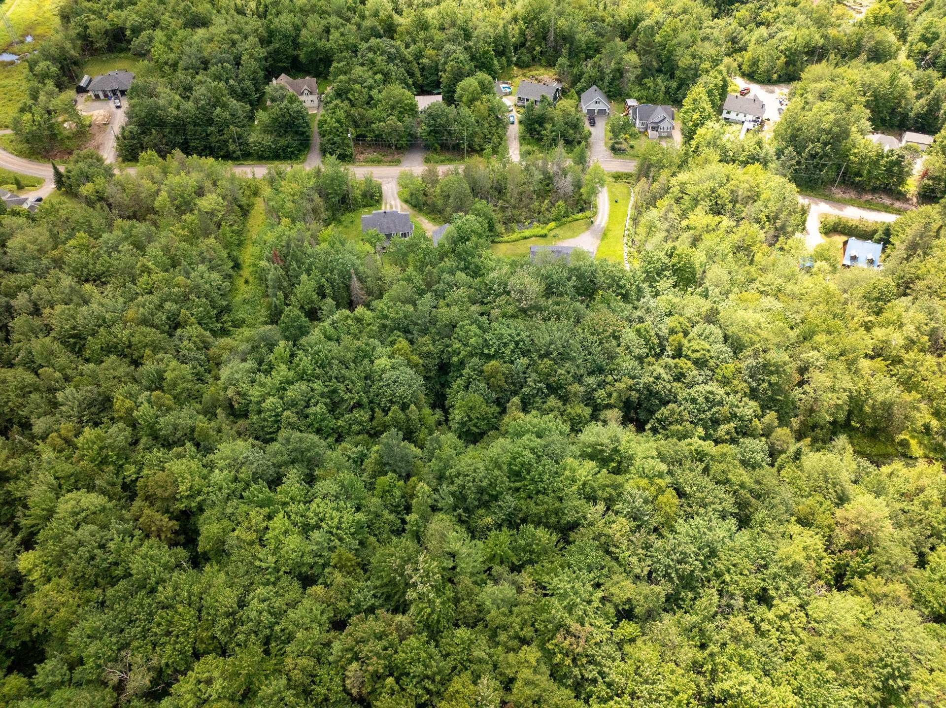 












Rue Aramis

,
Saint-Colomban,







QC
J5K2K9

