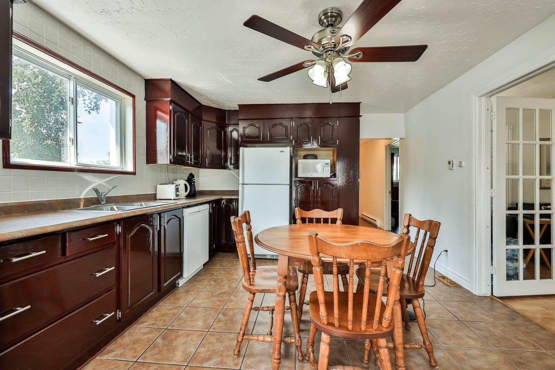 









235


Rue McPike

,
Gatineau (Buckingham),




QC
J8L2J2

