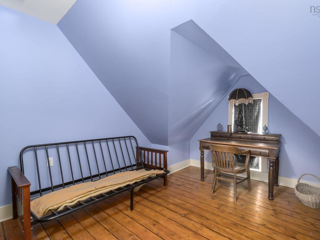 












328 King Street

,
Windsor,




NS
B0N 2T0

