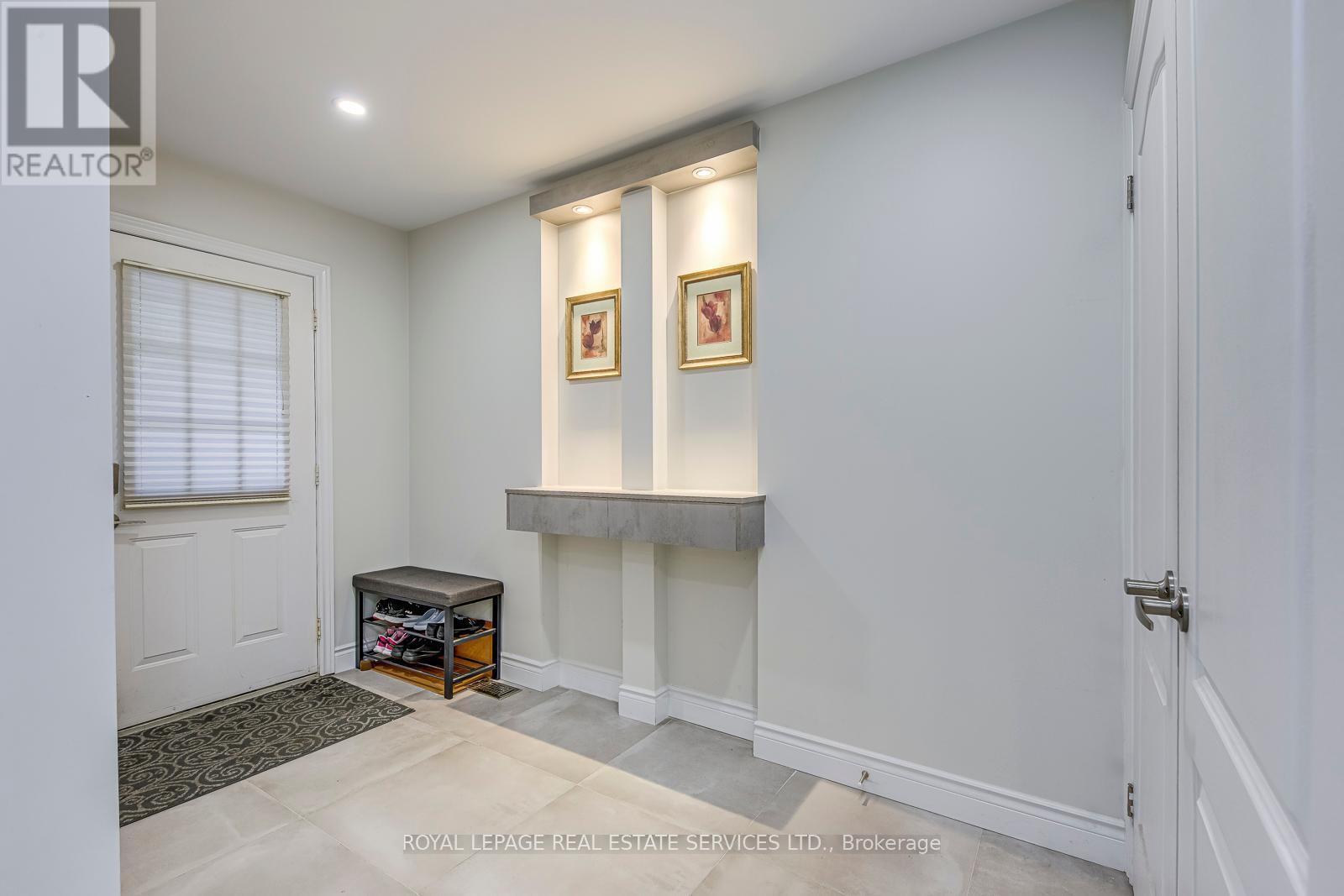 












49 - 1905 BROAD HOLLOW GATE

,
Mississauga,




Ontario
L5L5X2

