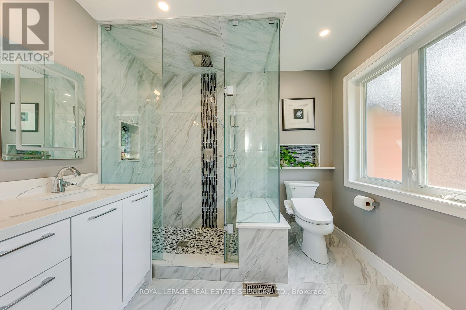












49 - 1905 BROAD HOLLOW GATE

,
Mississauga,




Ontario
L5L5X2

