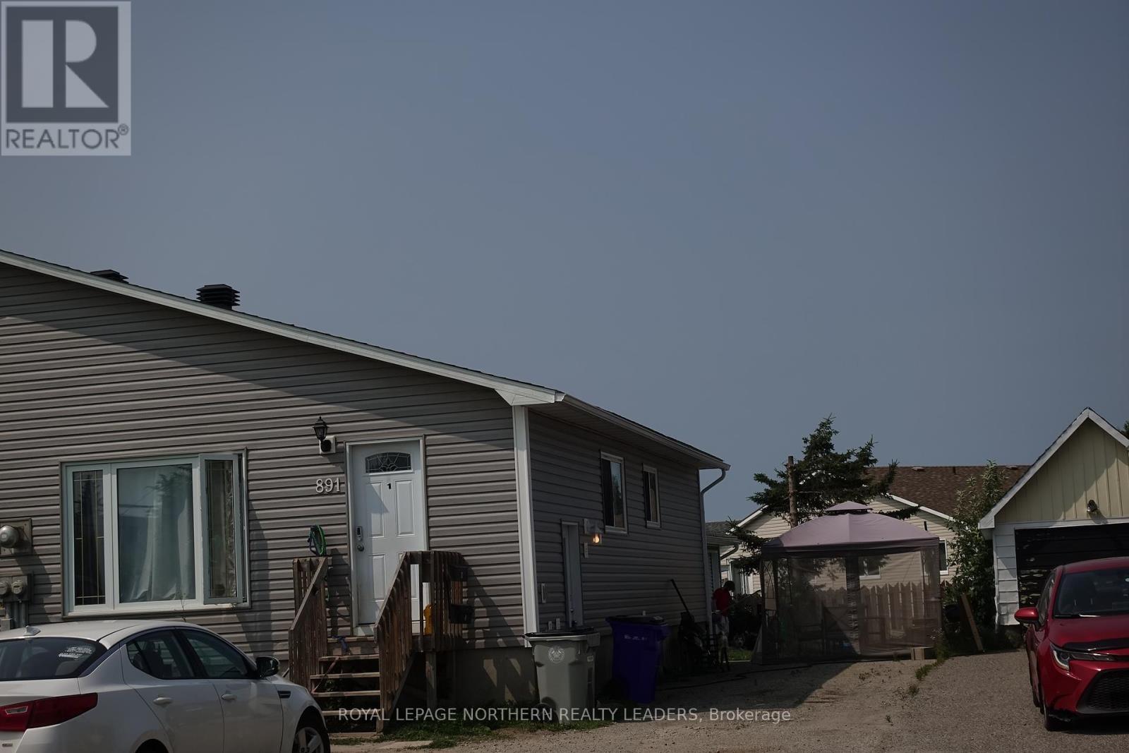












891 DENISE STREET

,
Timmins (TNW - Riverpark),




Ontario
P4P1A7

