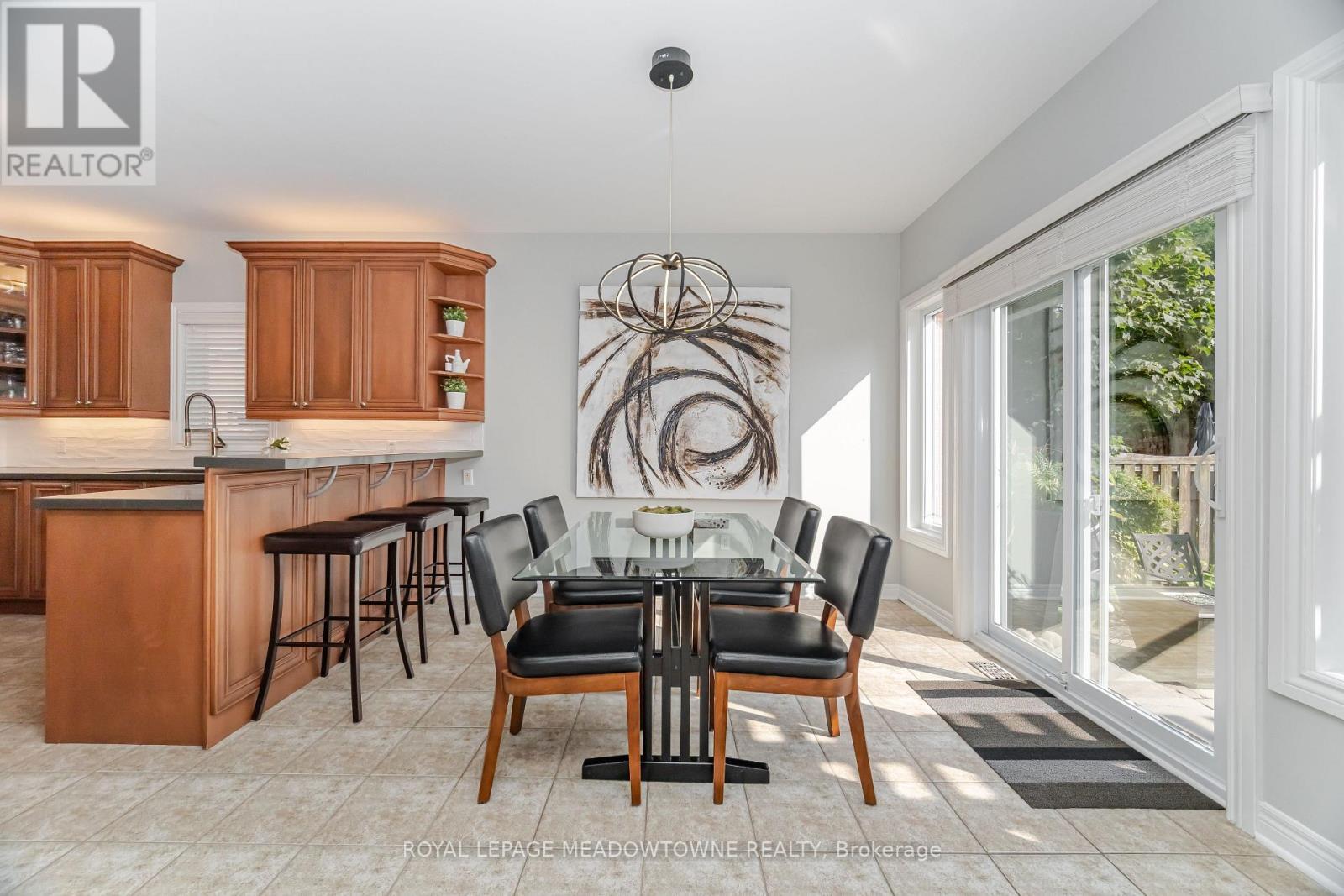 












6756 EARLY SETTLER ROW

,
Mississauga,




Ontario
L5W1J3

