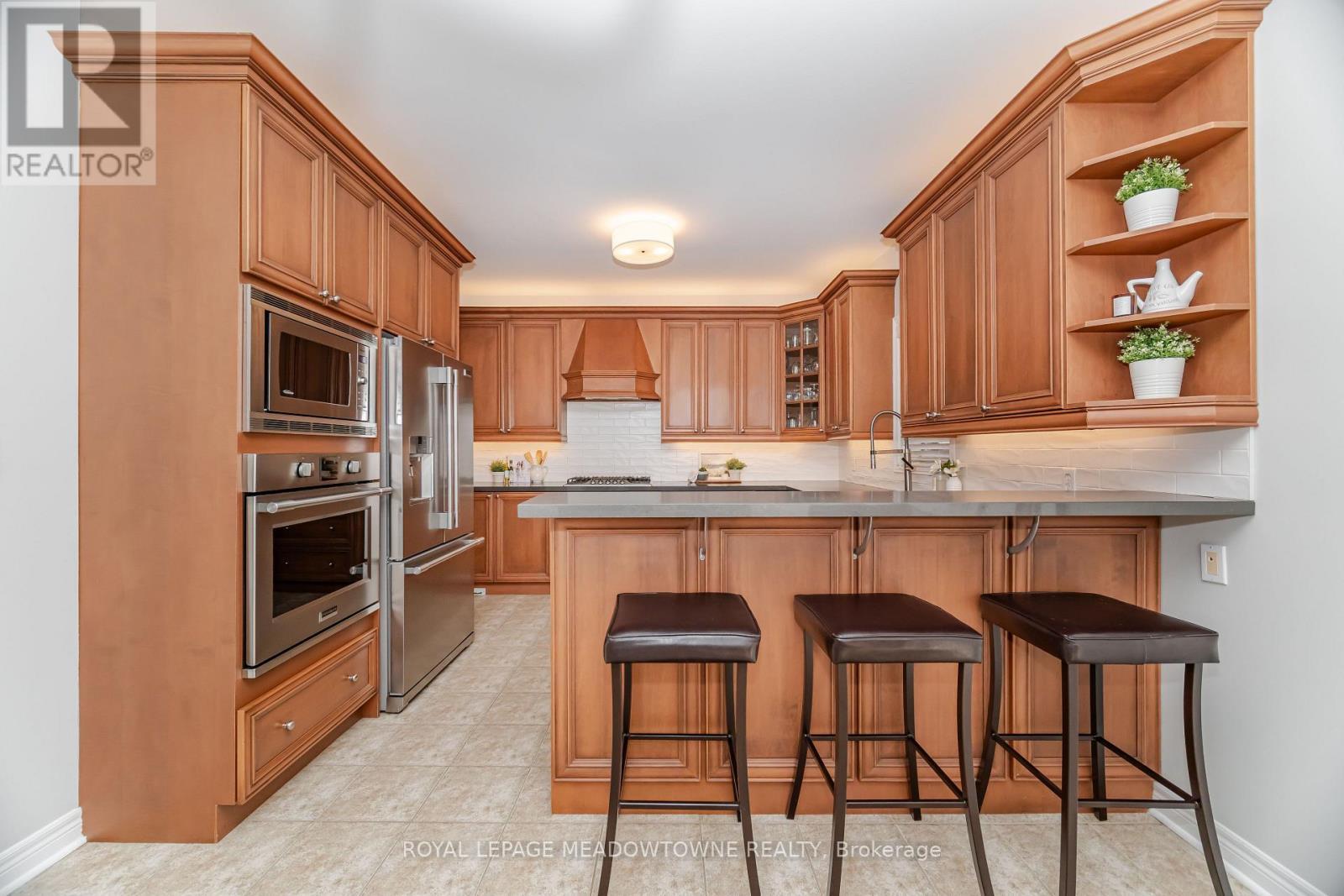 












6756 EARLY SETTLER ROW

,
Mississauga,




Ontario
L5W1J3

