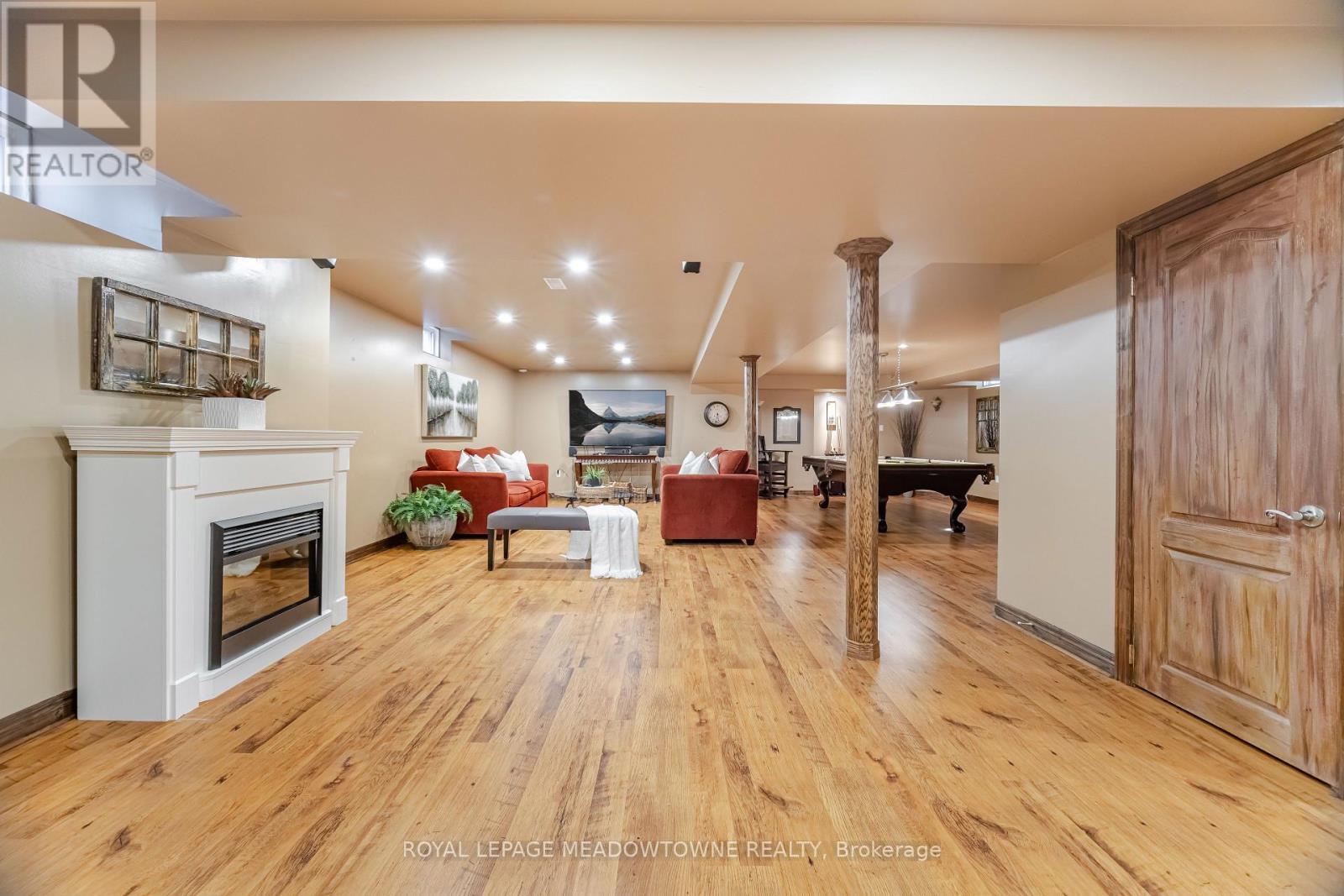












6756 EARLY SETTLER ROW

,
Mississauga,




Ontario
L5W1J3

