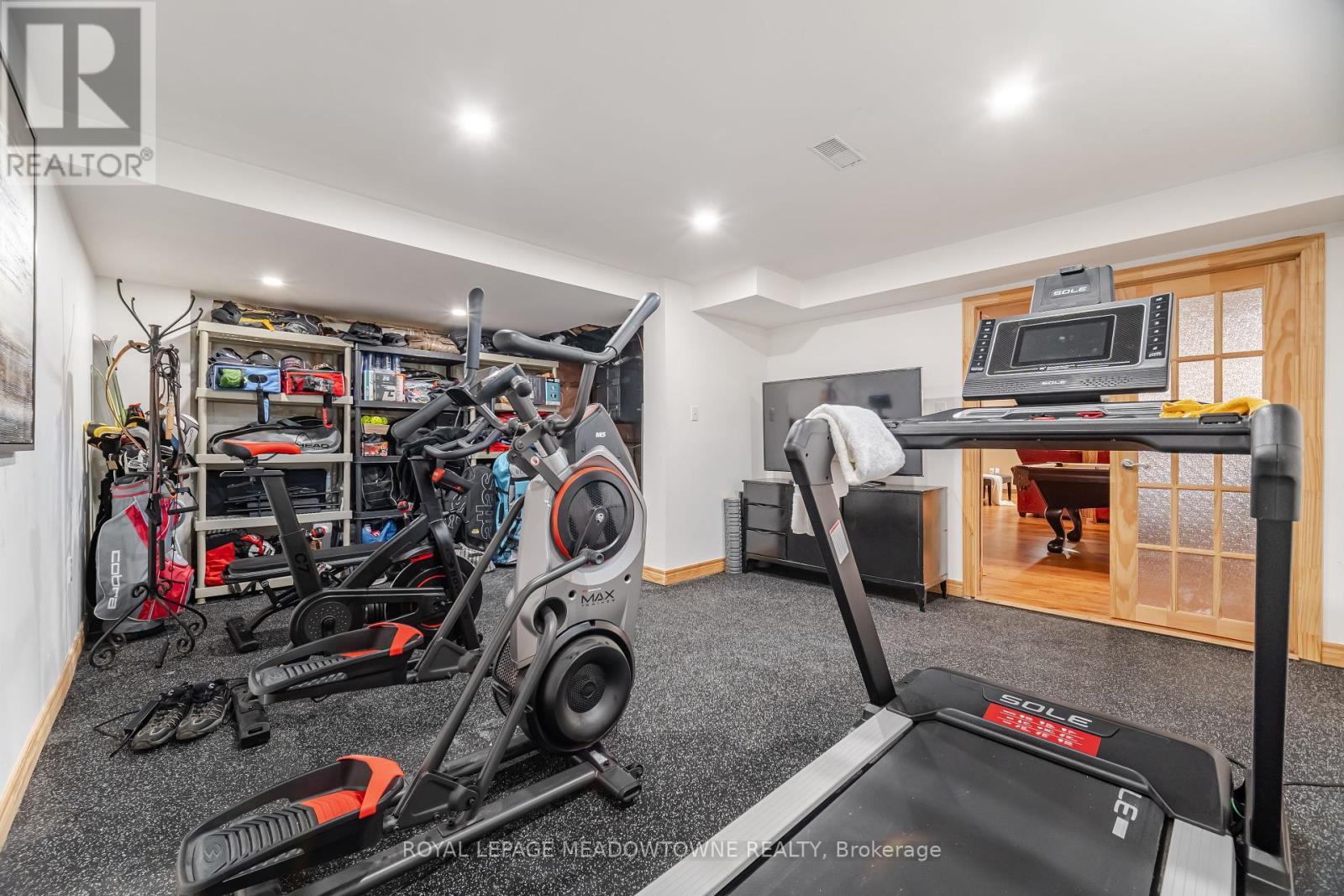 












6756 EARLY SETTLER ROW

,
Mississauga,




Ontario
L5W1J3

