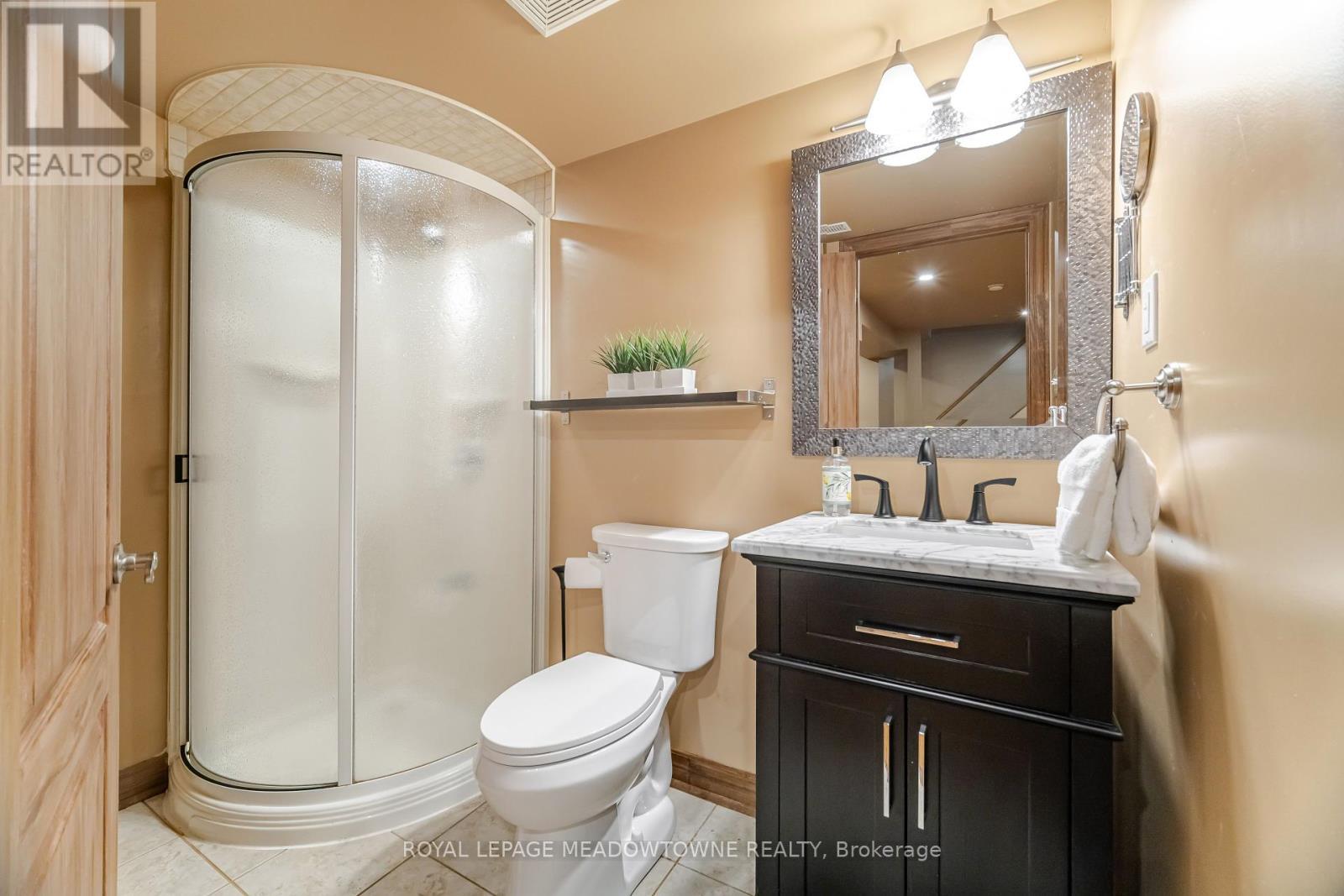 












6756 EARLY SETTLER ROW

,
Mississauga,




Ontario
L5W1J3

