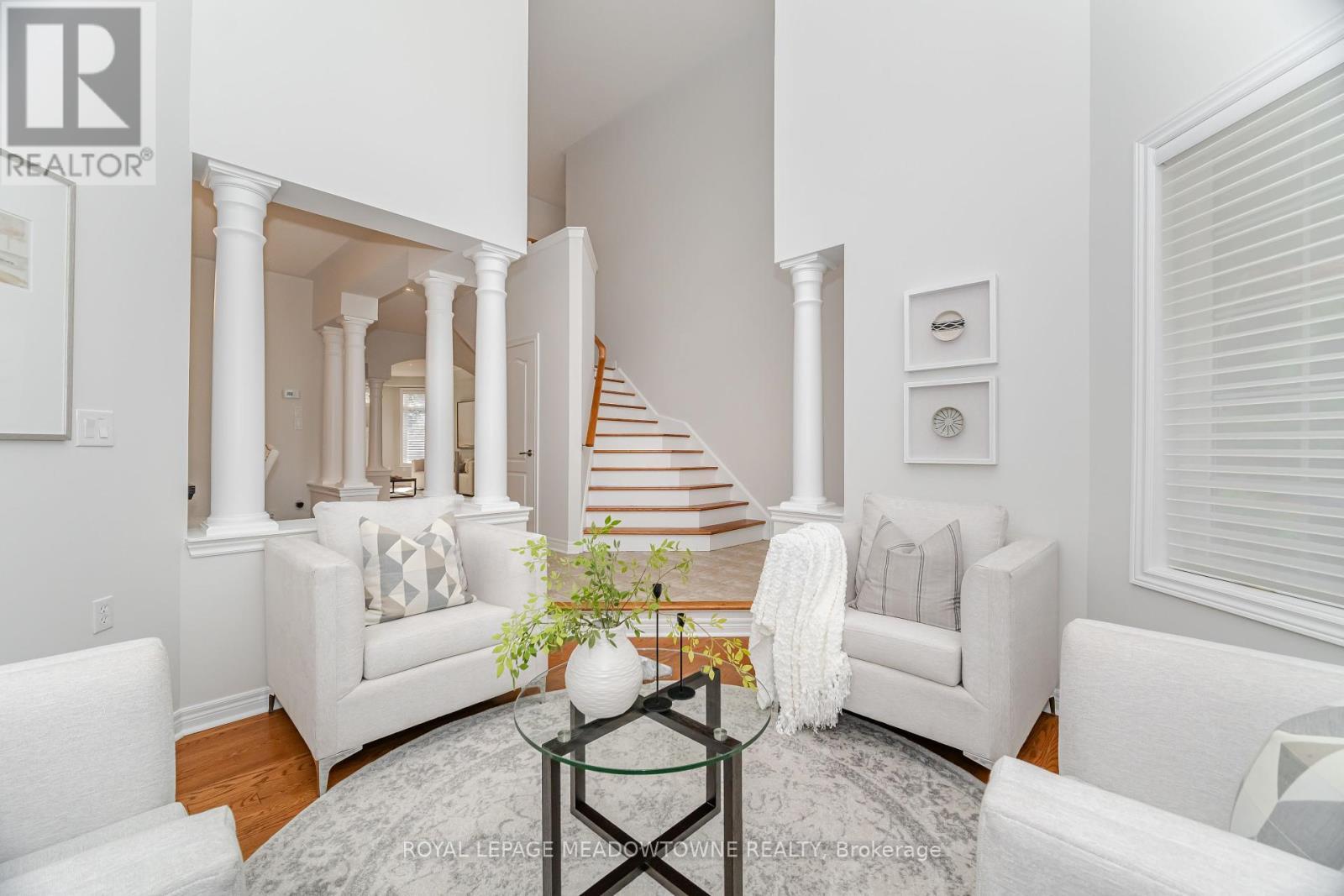 












6756 EARLY SETTLER ROW

,
Mississauga,




Ontario
L5W1J3

