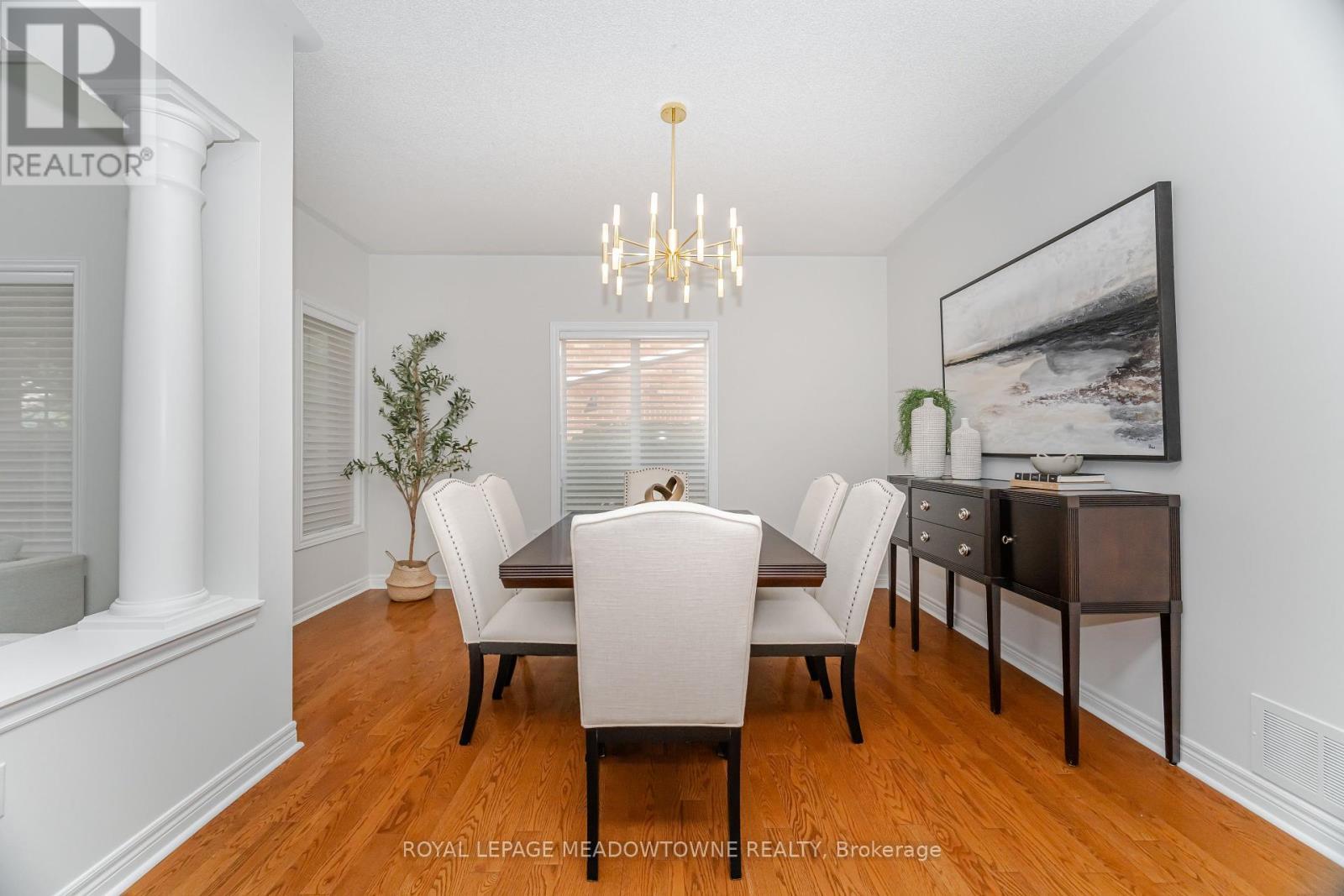 












6756 EARLY SETTLER ROW

,
Mississauga,




Ontario
L5W1J3


