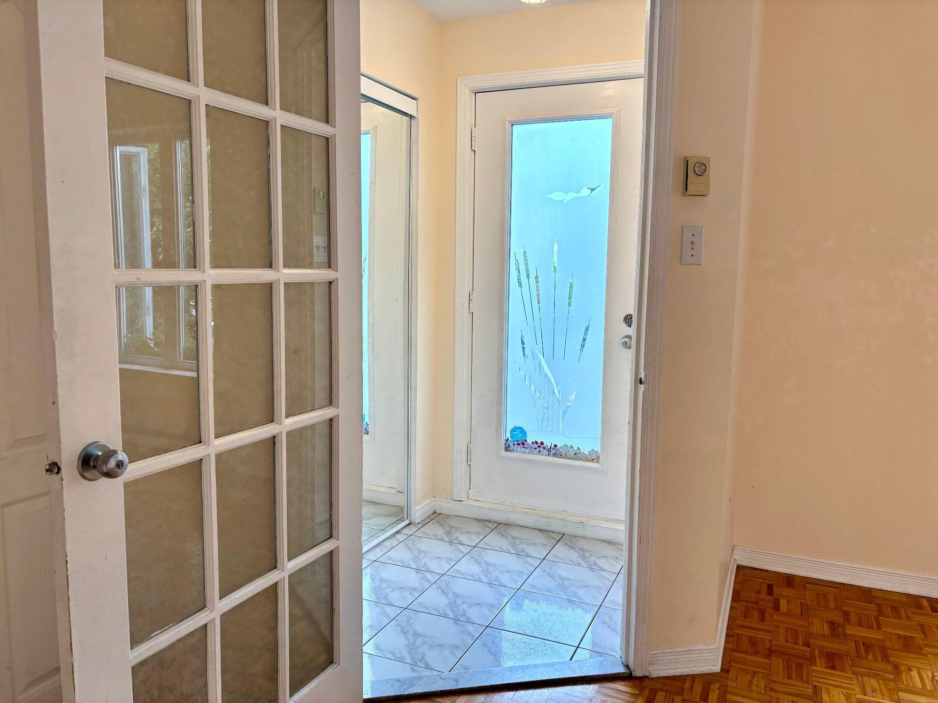 









2696


Rue des Perce-Neige

,
Vaudreuil-Dorion,




QC
J7V8Y4

