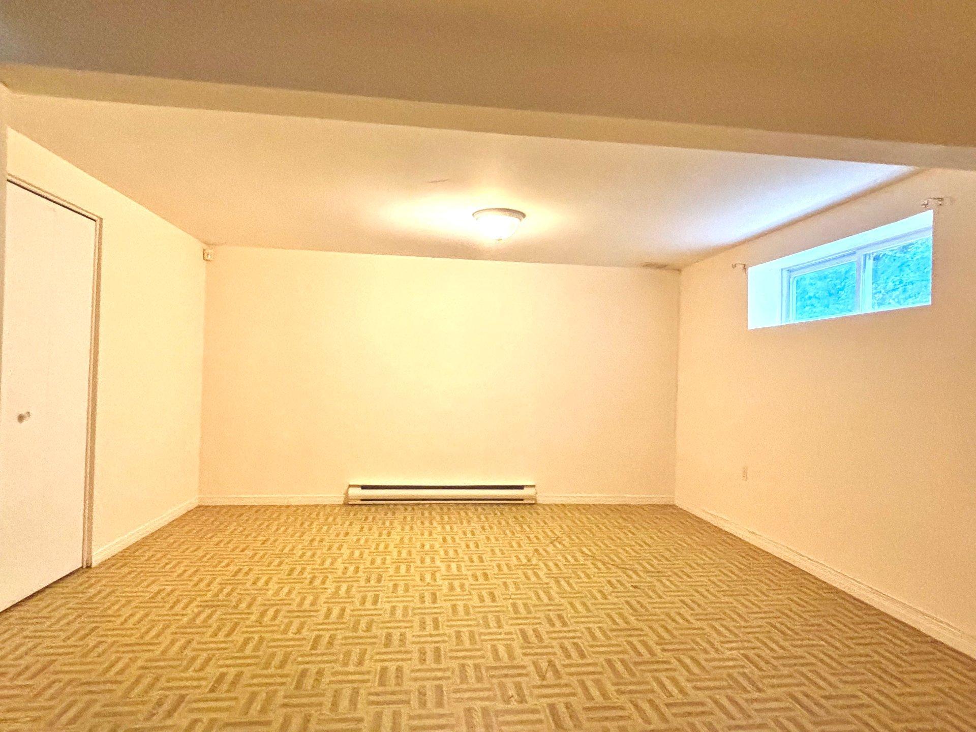 









2696


Rue des Perce-Neige

,
Vaudreuil-Dorion,




QC
J7V8Y4

